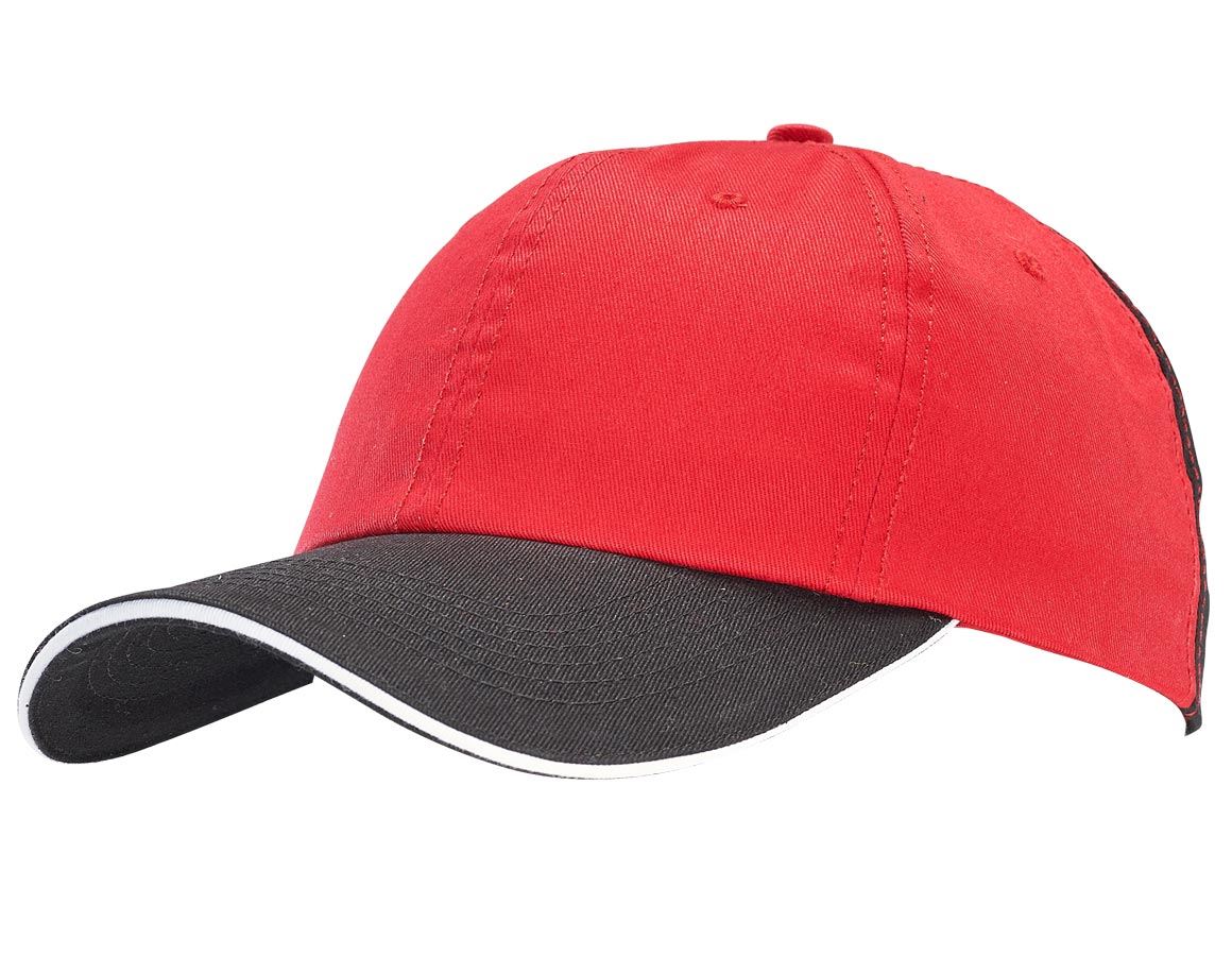 Temi: e.s. cappellino color + rosso/nero