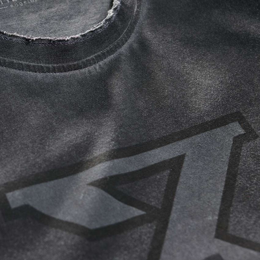 Maglie | Pullover | Camicie: T-shirt e.s.motion ten + nero ossido vintage 2