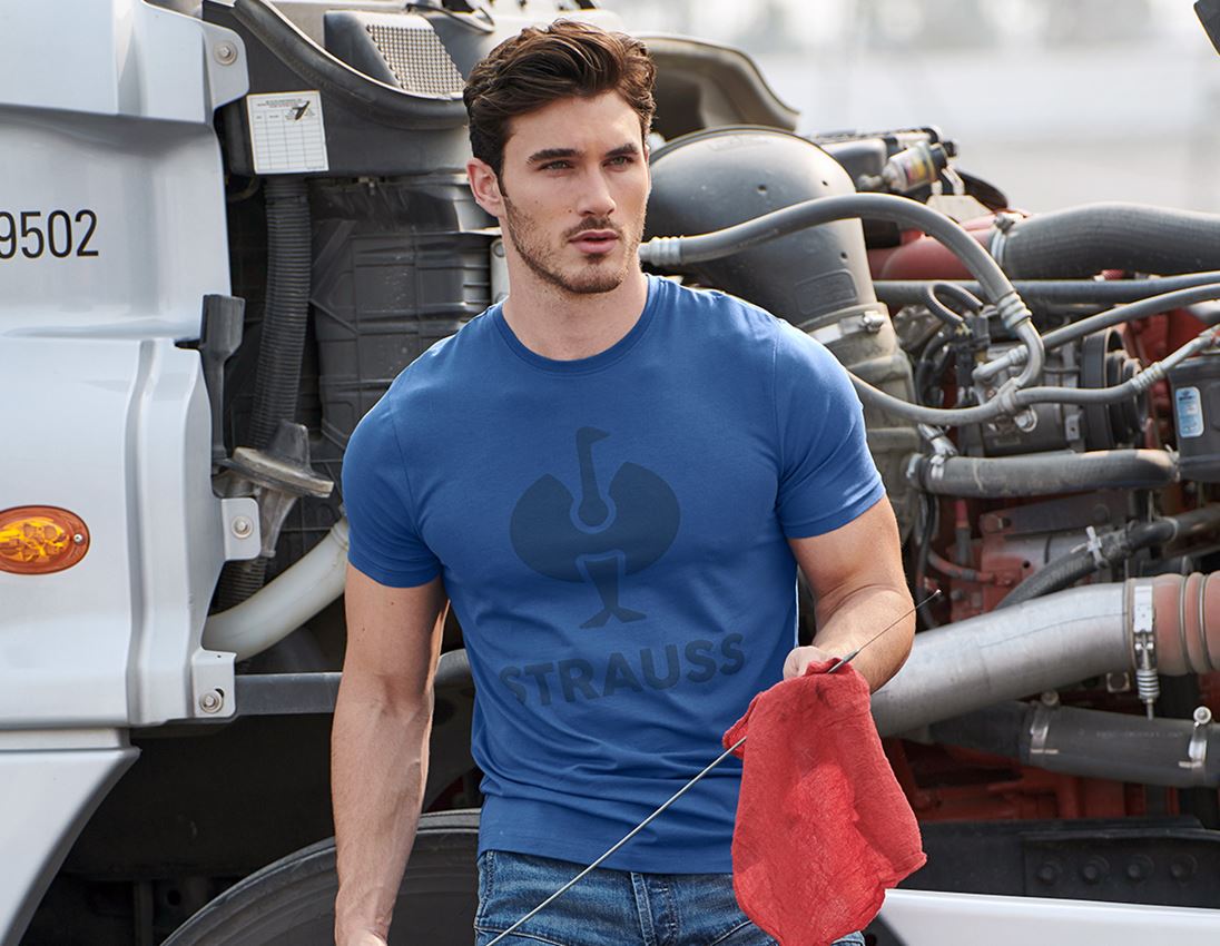Maglie | Pullover | Camicie: T-shirt e.s.concrete + blu alcalino