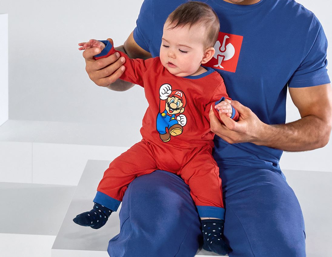 Collaborazioni: Tutina da neonato Super Mario + rosso strauss