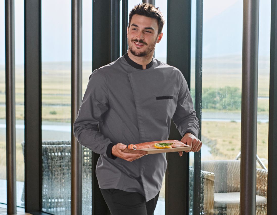 Temi: e.s. camicia da cuoco + grigio ossido