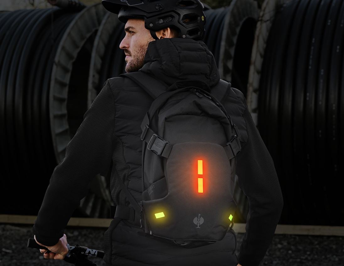 Accessori: e.s. OLED Backpack + nero