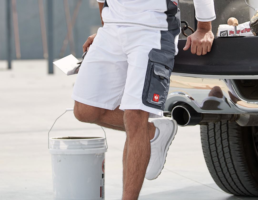 Pantaloni: Short e.s.active + bianco/grigio