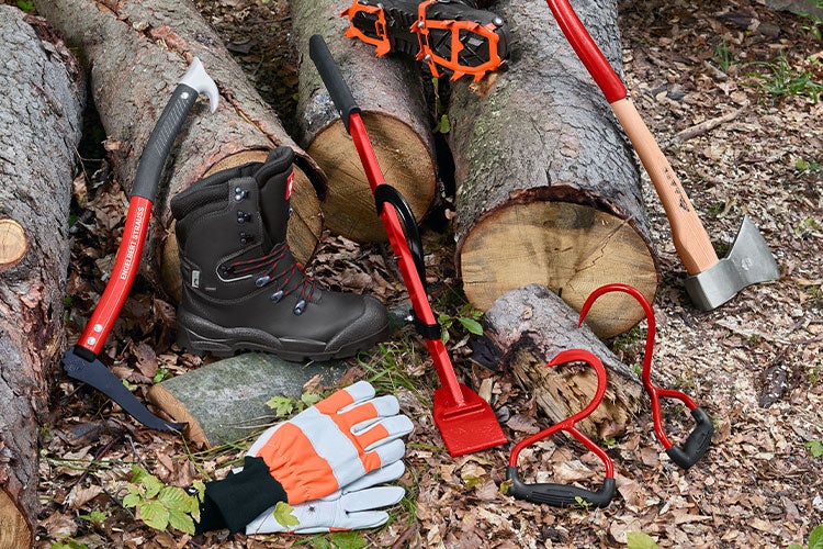 Dotazioni aggiuntive per la sicurezza sul lavoro nei lavori forestali